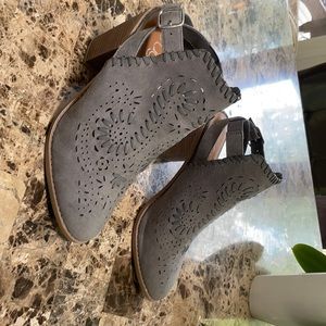 Gray suede open heel boot